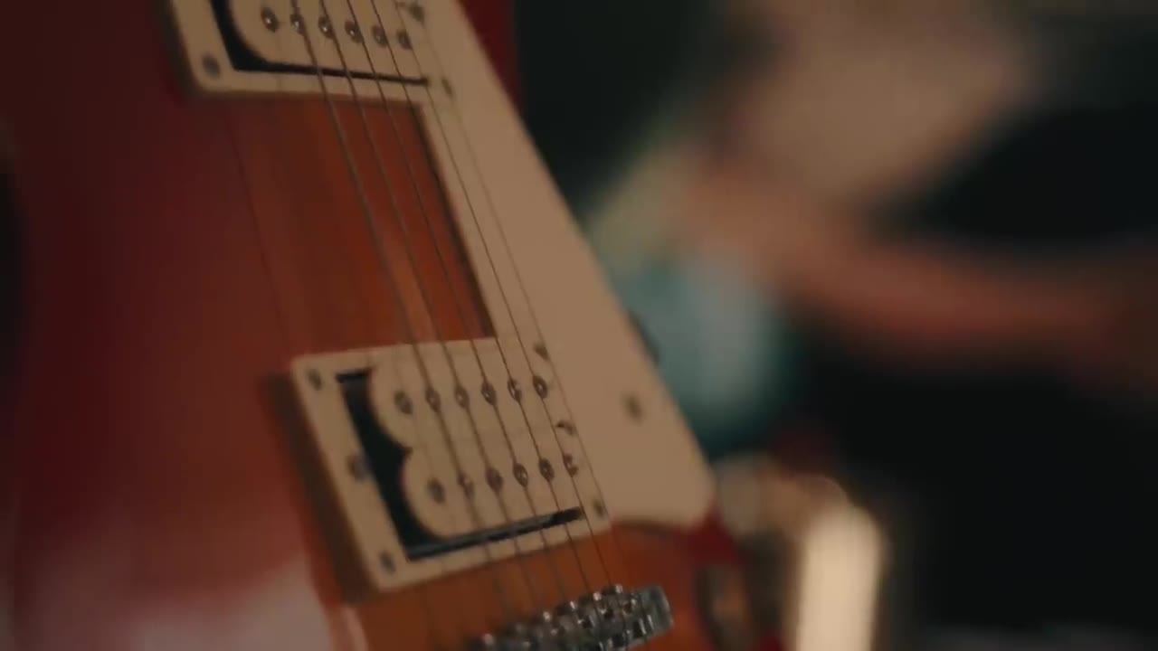 Hybrid Minds & Dan Fable - Favourite Song